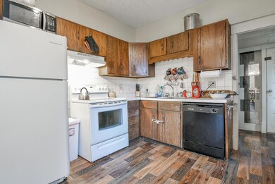 638 E Chestnut St, Lancaster, OH 43130 - photo 3