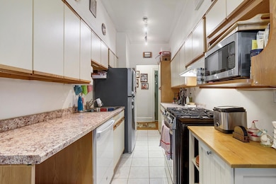 7101 Colonial Rd unit R1B, Brooklyn, NY 11209 - photo 5