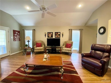 222 Diana Dr, Alamo, TX 78516 - photo 2