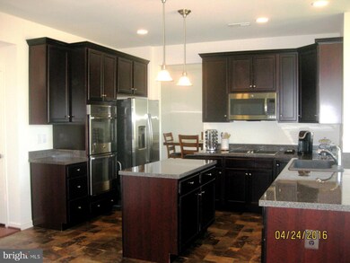 92 Bugatti Ct, Inwood, WV 25428 - photo 7