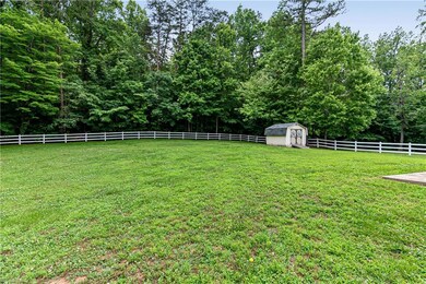 518 Sunrise Ave, Asheboro, NC 27203 - photo 3