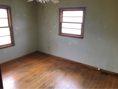 1504 Bell Ridge Rd, Johnson City, TN 37601 - photo 4