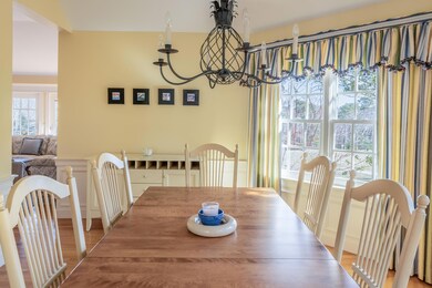 211 Dunrobin Low Res-5