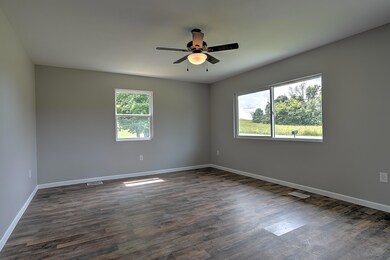 215 Arrowhead Loop-9