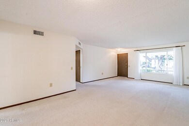 18645 N Conestoga Dr, Sun City, AZ 85373 - photo 6