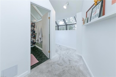696 Mowbray Arch unit 100, Norfolk, VA 23507 - photo 4