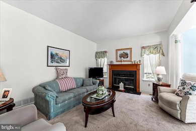 924 Trellis Ln, West Chester, PA 19382 - photo 6