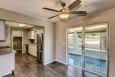 5151 E Emerald Cir, Mesa, AZ 85206 - photo 6