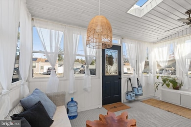 317 Londontown Rd, Edgewater, MD 21037 - photo 5