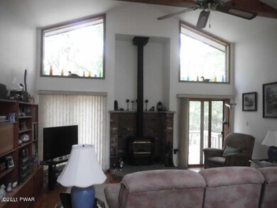 800 Whipple Tree Ct E, Lords Valley, PA 18428 - photo 7