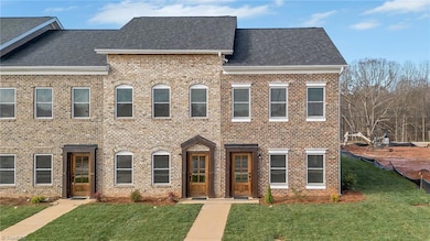 2113 24th Street Lane Sortheast, Hickory, NC 28602 - photo 4