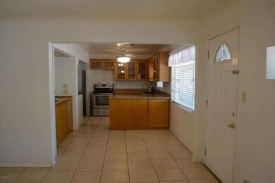 Eat In Kitchen
