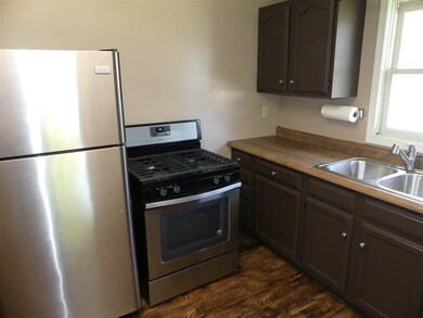 703 N West St, Princeton, IN 47670 - photo 4