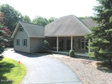 24 Holiday Dr, Hawley, PA 18428 - photo 2
