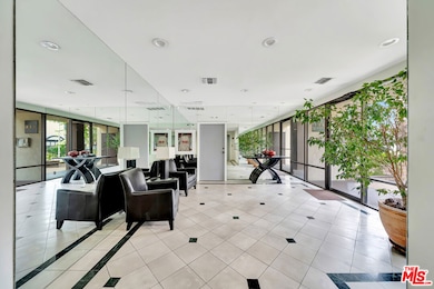 116 N Swall Dr unit 501, Beverly Hills, CA 90211 - photo 3