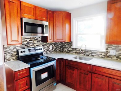 635 E Juniata St, Allentown, PA 18103 - photo 6