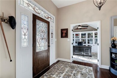 10307 Treeline Ct, Fishers, IN 46037 - photo 6