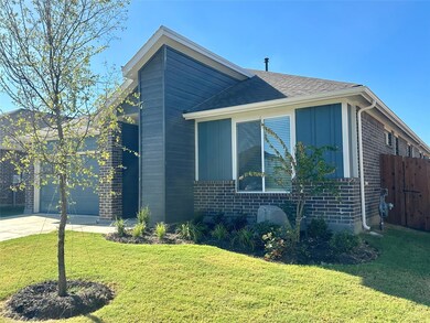 1805 Woodpecker St, Denton, TX 76205 - photo 2