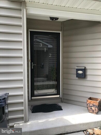 312 W 35th St, Wilmington, DE 19802 - photo 2