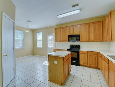 7700 Hidden Path Ln, Denton, TX 76210 - photo 5