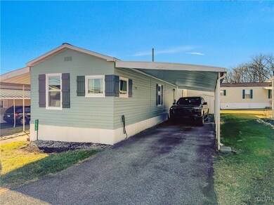 153 Finch Ln, Bath, PA 18014 - photo 2