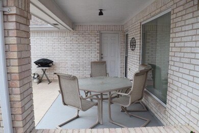 319 Karen Dr, Alamo, TX 78516 - photo 4