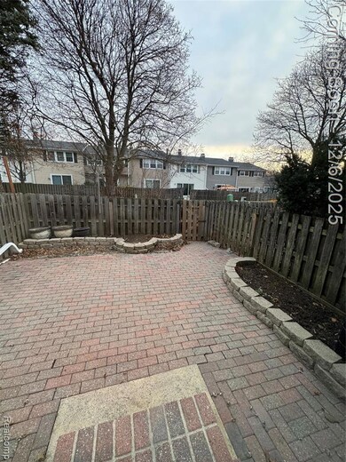 19767 Hayes Ct unit 240, Northville, MI 48167 - photo 7