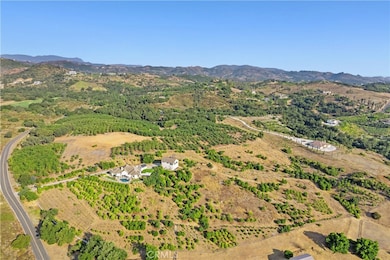 23505 Carancho Rd, Temecula, CA 92590 - photo 3