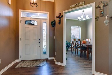 65 Hannah Cir, Wake Village, TX 75501 - photo 3