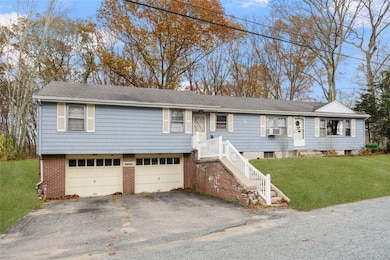 19 Cedarcrest Dr, Preston, CT 06365 - photo 2