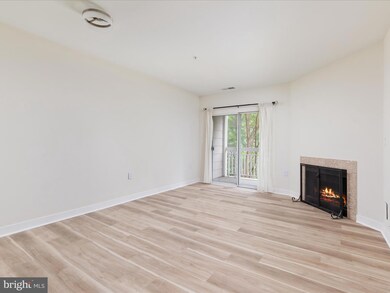 12919 Alton Square unit 204, Herndon, VA 20170 - photo 5