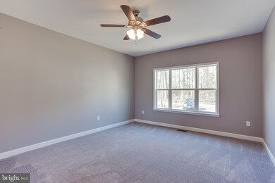 181 Stratford Dr, Colonial Beach, VA 22443 - photo 3