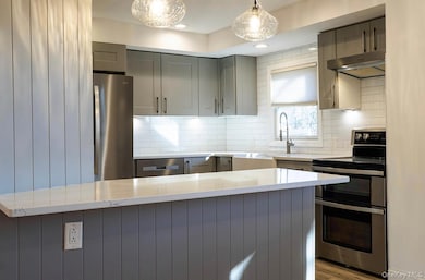 58 Hauppauge Rd, Hauppauge, NY 11788 - photo 4