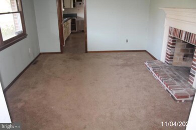 511 Adams Ln, Southampton, NJ 08088 - photo 5