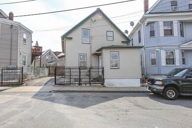 24 Chardon St, Lawrence, MA 01841 - photo 2