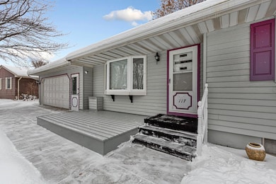 117 Sherrie Ln, Woodbury, MN 55125 - photo 5