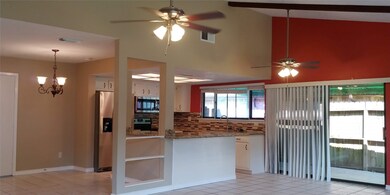 16707 Hibiscus Ln, Friendswood, TX 77546 - photo 7