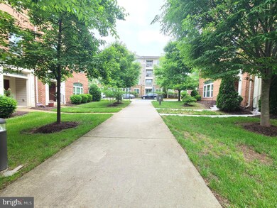 15103 Leicestershire St unit 69, Woodbridge, VA 22191 - photo 4