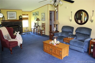Living Room with fireplace