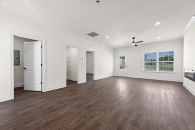 06-4004 Rambling Way06R