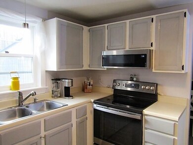 592 Calef Hwy, Lee, NH 03861 - photo 4