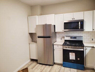 84 N Margin St unit 4, Boston, MA 02113 - photo 3