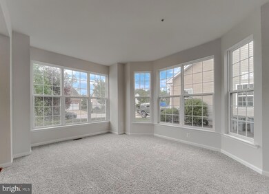 3424 Amberton Ct, White Plains, MD 20695 - photo 7