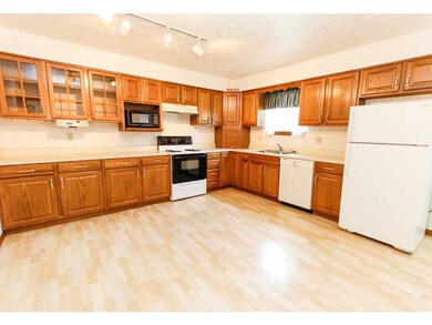 Kitchen. Loads of cabinets, counter space & newer 