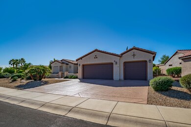 19998 N Crescent Way 3 Kool Decked Drive