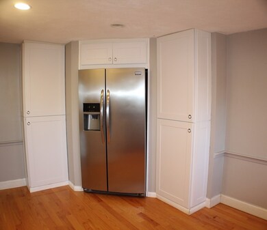 80 Pleasant St unit 80, Needham, MA 02492 - photo 4