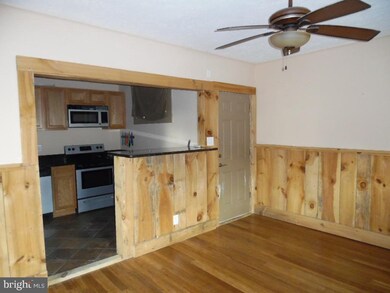 10 Blue Ridge Ave unit 2, Front Royal, VA 22630 - photo 6