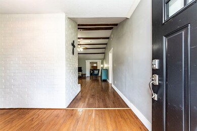 2327 Harwell Cir, Alvin, TX 77511 - photo 6