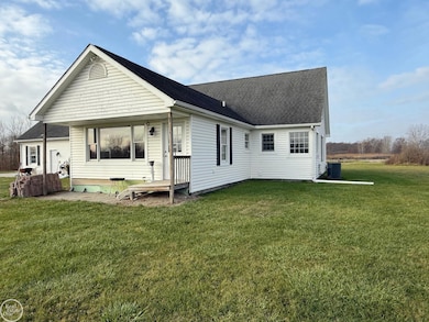 6301 Meldrum Rd, Ira, MI 48023 - photo 6