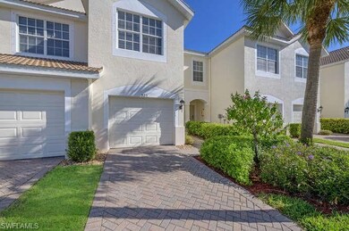 925 Hampton Cir unit 105, Naples, FL 34105 - photo 3